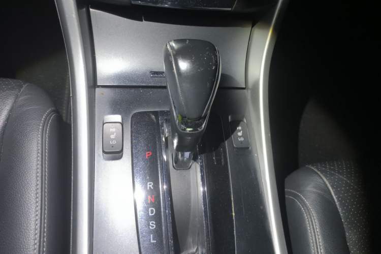 Used Honda Accord 2015 2.0L EX Luxury Edition
