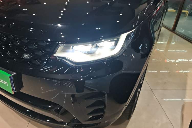 Used Land Rover Discovery 2021 360 PS R-Dynamic SE