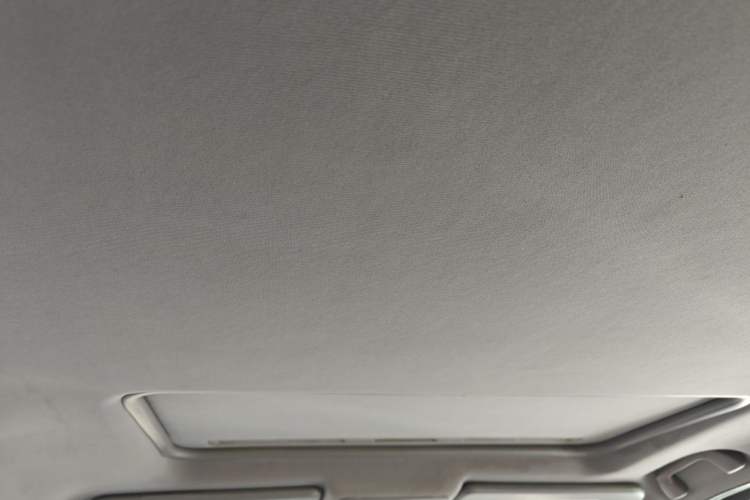 Used FORTHING Joyear X5 2013 1.6L Manual Luxury Model China IV Standard
