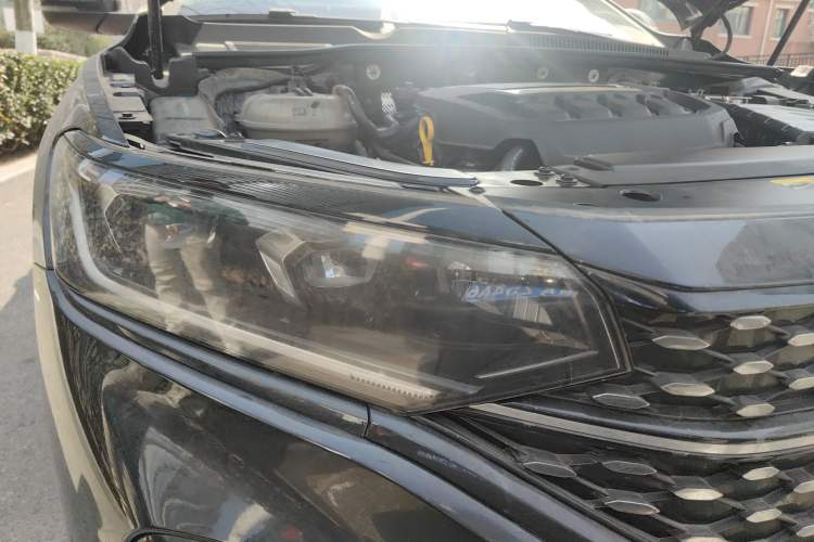 Used Volkswagen Passat 2025 Outstanding Model 380TSI Starry Dragon Edition
