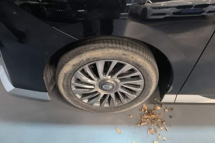 Used GAC Trumpchi M8 2023 Zongshi Series Dual-Motor Flagship Edition