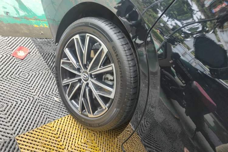 Used GAC Trumpchi Trumpchi E8 2024 Honor Series 2.0L Honor Edition
