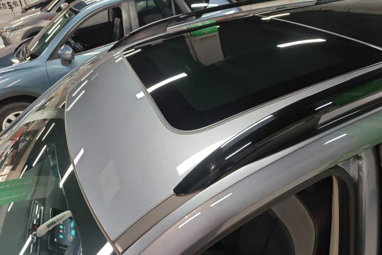 Used Roewe RX5 2020 PLUS 300TGI Automatic Ali National Style Ronglin Edition
