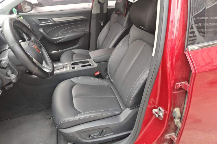 Used Roewe i6 2020 PLUS 1.6L CVT 4G Connected Glory Holographic Edition