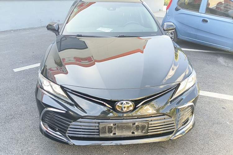 Used Toyota Camry 2021 2.0G Luxury Edition
