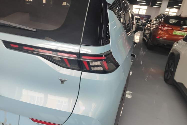 Used AION Y 2022 80 Intelligent Driving Version Exterior 3