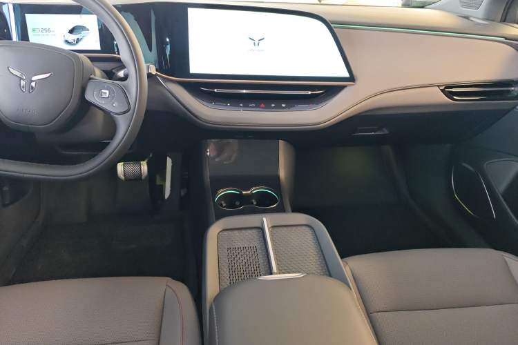 Used Hongqi EH7 2025 600 Smart Selection Edition