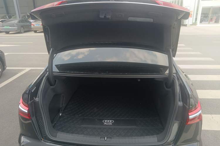 Used Audi A6L 2021 45 TFSI Prestige Dynamic Edition Trunk