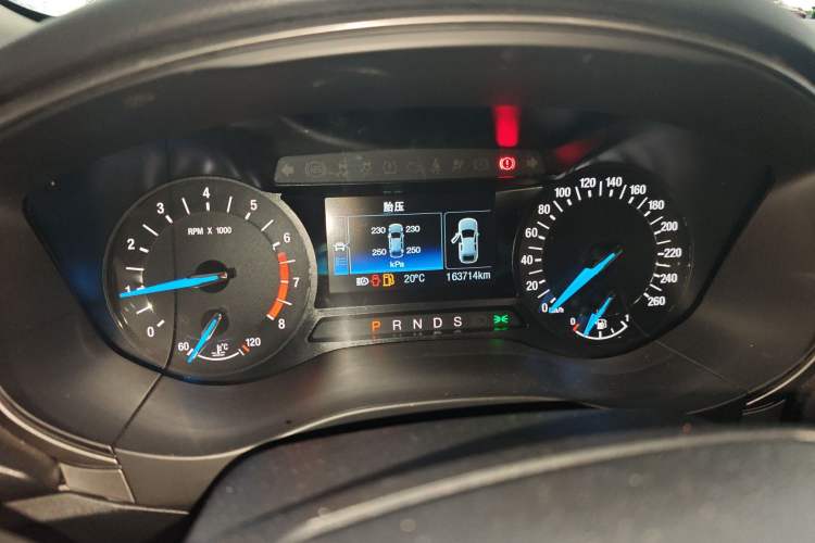 Used Ford Mondeo 2017 EcoBoost 180 Stylish Model
