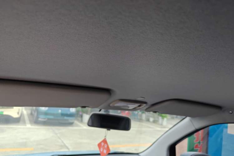 Used Chery New Energy QQ Ice Cream 2022 170km Sundae Phosphate Lithium-Ion