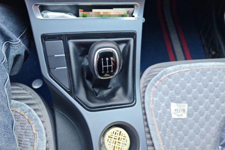 Used Geely Auto Emgrand 2020 1.5L Manual Upward Edition Gear Lever