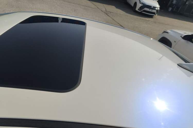 Used Hyundai Elantra (6th Generation / Lingdong) 2016 1.6L Automatic ZhiXuan · Youth Edition