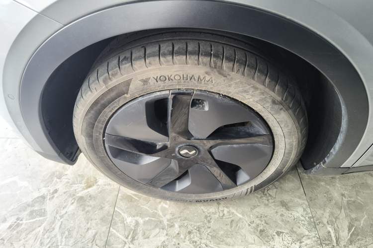 Used ONVO L60 2024 60 kWh Rear-Drive Version
