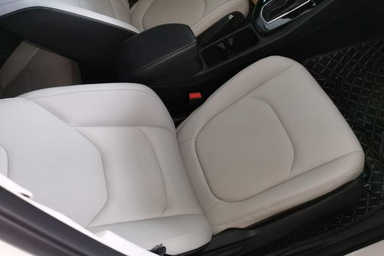 Used Ford Escort 2021 1.5L Automatic Diamond Edition Right Front Seat