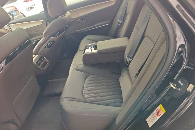 Used BYD Han 2023 DM-i Champion Edition 121KM Prestige Model Left Rear Seat