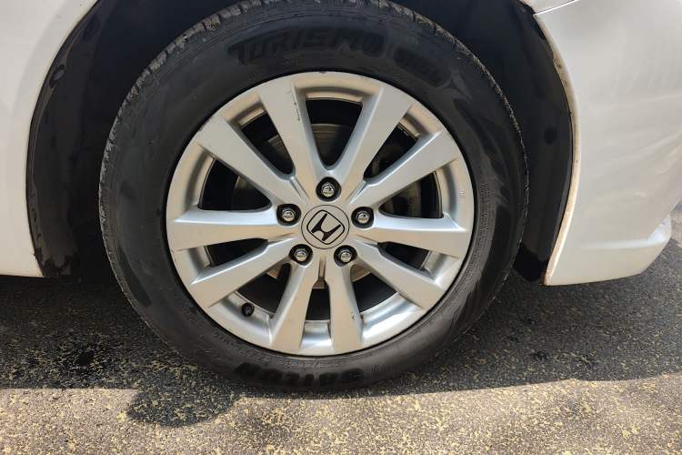 Used Honda Civic 2013 10th Anniversary 1.8L Automatic Luxury Edition Right Front Wheel Hub