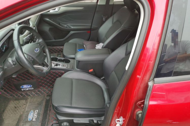 Used Ford Focus 2019 Sedan EcoBoost 180 Automatic Trend Edition
