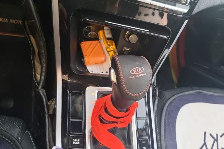 Used Kia K3 2019 1.5L CVT Smart Connectivity Version Gear Lever