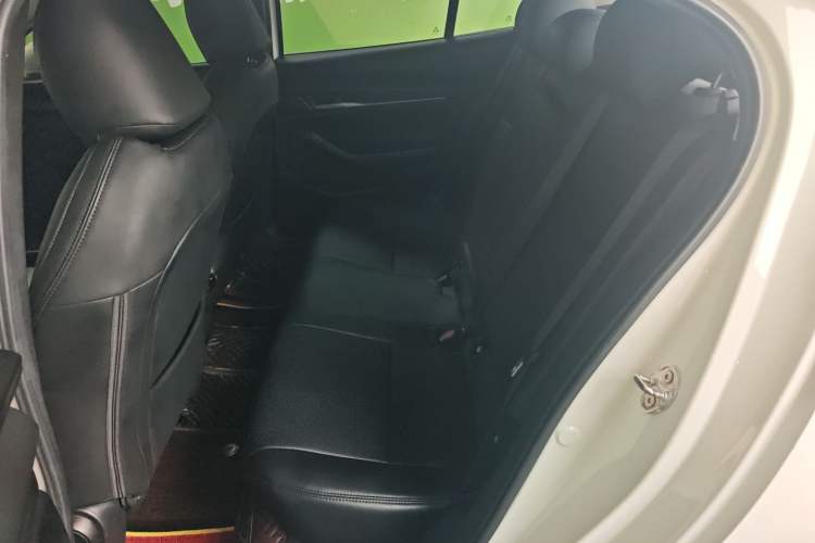 Used Mazda 3 Axela 2020 1.5L Automatic ZhiMei Edition