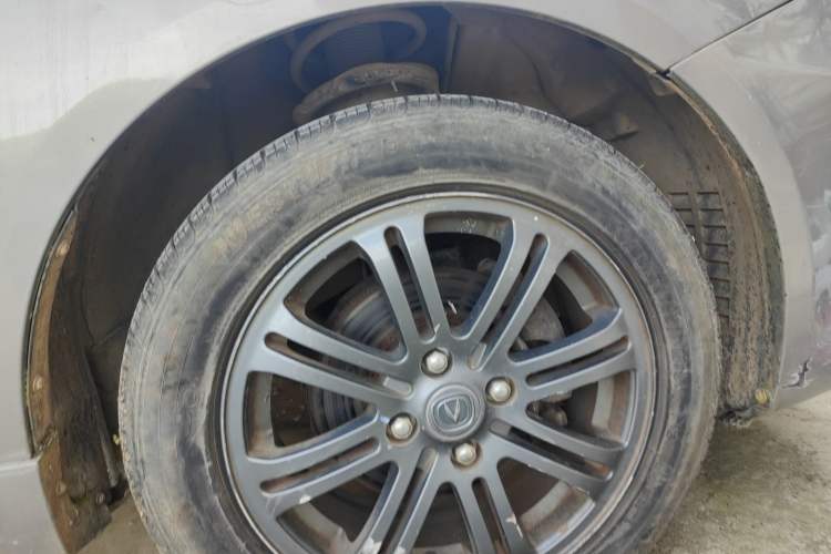 Used CHANGAN Alsvin 2010 Hatchback 1.5L Manual Comfort Edition