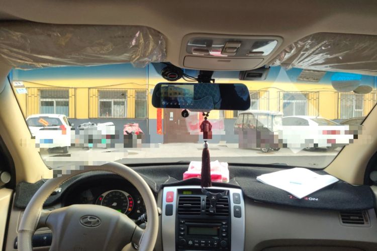 Used Hyundai Tucson 2009 2.0L Manual Two-Wheel Drive Fashion Edition