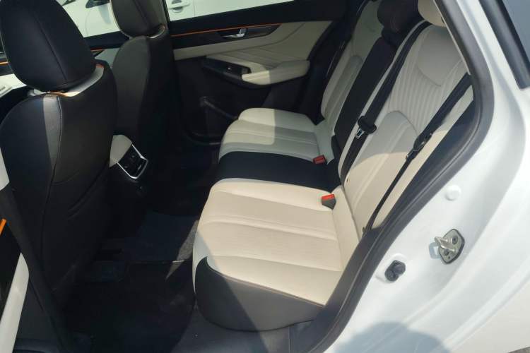 Used Dongfeng Aeolus Yixuan MAX 2023 1.5T Super Cool Trendy Dad Edition