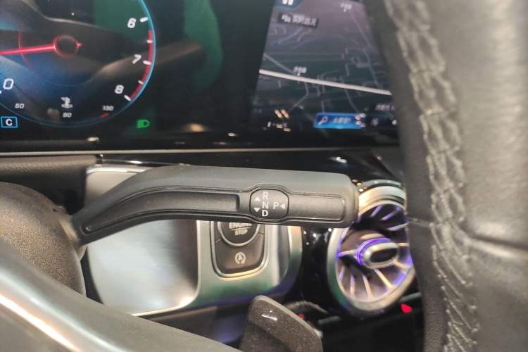 Used Mercedes-Benz GLB 2020 Facelift GLB 200 Fashion Edition
