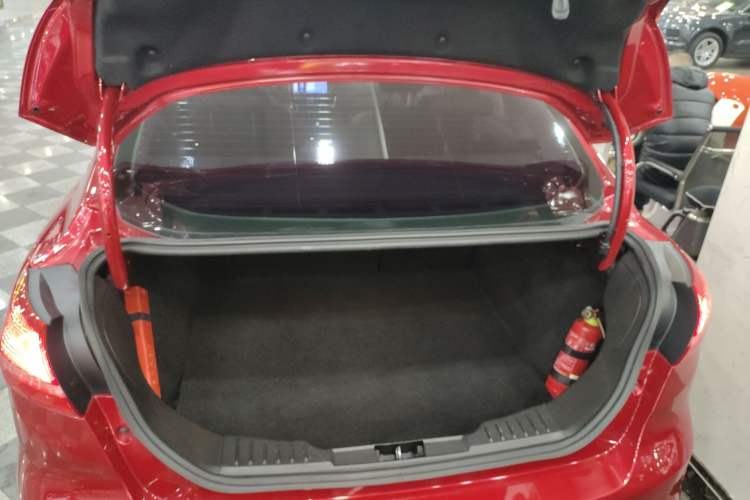 Used Ford Focus 2015 Sedan 1.6L Automatic Trend Model