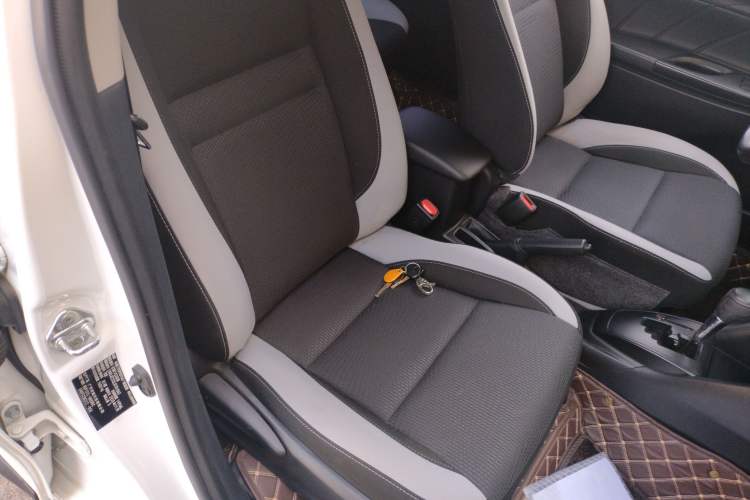 Used Toyota YARiS L Zhi Xuan 2020 X-Trail X 1.5L CVT Leading Edition