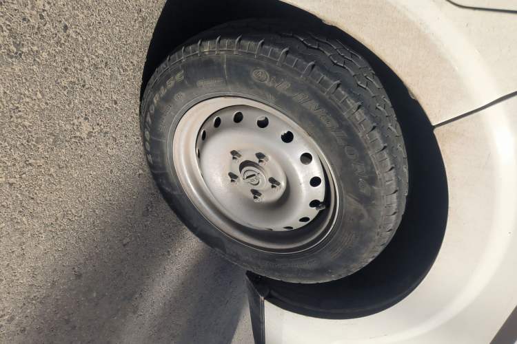 Used SRM New Energy E3 2024 Standard Model Right Front Wheel Hub