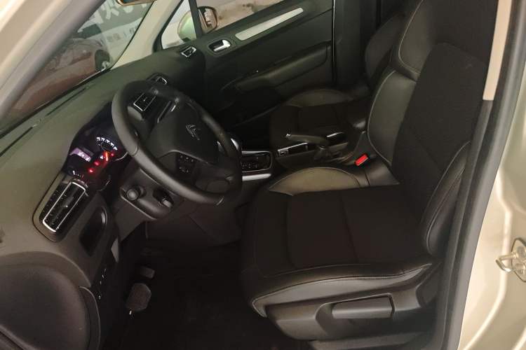 Used Citroen C4 Sega 2016 1.6L Automatic Luxury Model Left Front Seat