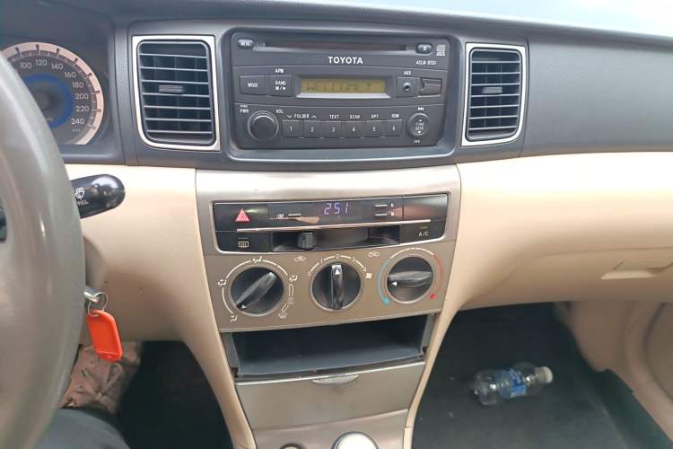 Used Toyota Corolla EX 2013 1.6L Automatic Excellence Edition Audio And AC Panel