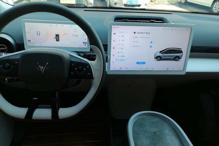 Used ARCFOX Kaola 2023 Family Edition
