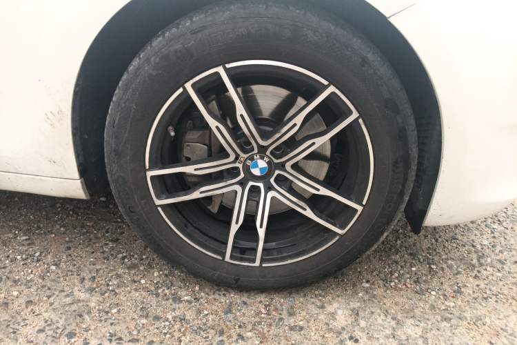 Used BMW 5 Series GT 2011 535i xDrive Luxury Edition
