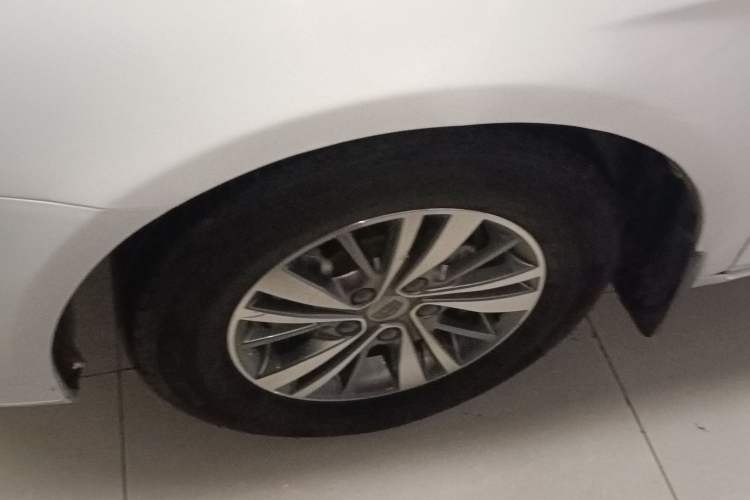 Used Geely Auto Emgrand 2018 1.5L Manual Luxury Model