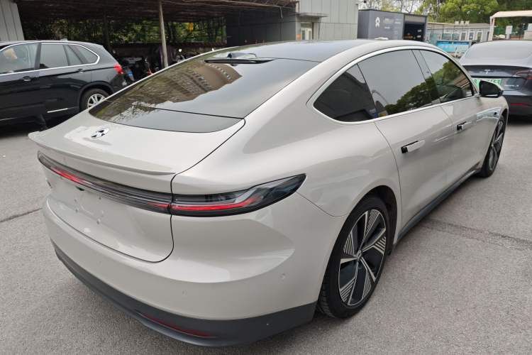 Used Nio ET7 2022 75 kWh Rear Right 45 Deg