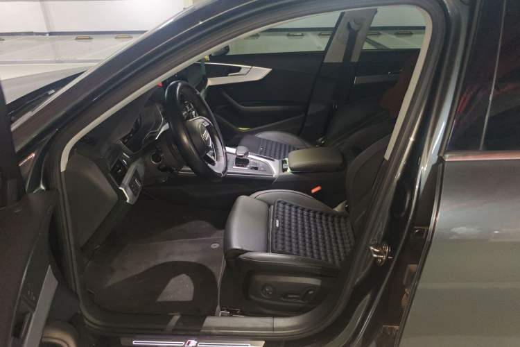 Used Audi A4L 2020 40 TFSI Fashion Dynamic Model