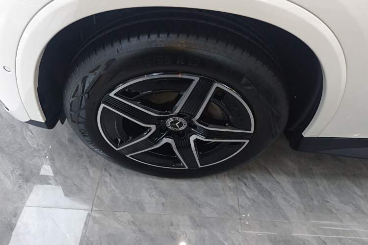 Used Mercedes-Benz GLC Coupe 2024 GLC 260 4MATIC Coupe SUV
