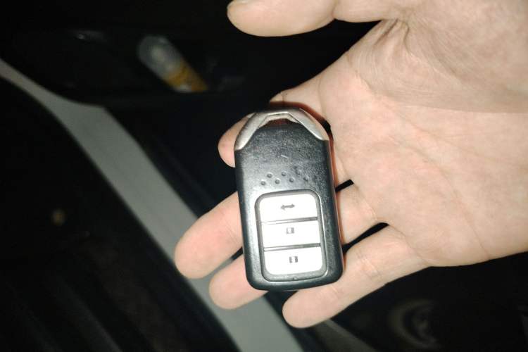 Used Honda Vezel 2022 1.5L CVT Phantom Night Pioneer Edition