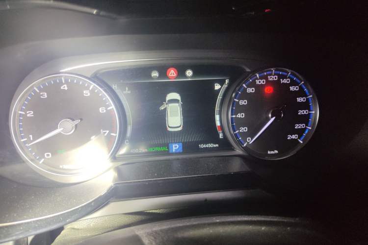 Used GAC Trumpchi GS7 2017 280T Two-Wheel Drive Luxury Model
