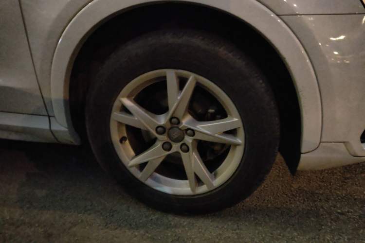 Used Audi Q3 2017 30 TFSI Fashion Model