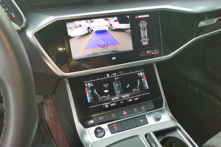 Used Audi A6L 2021 40 TFSI Luxury Dynamic Edition Audio And AC Panel