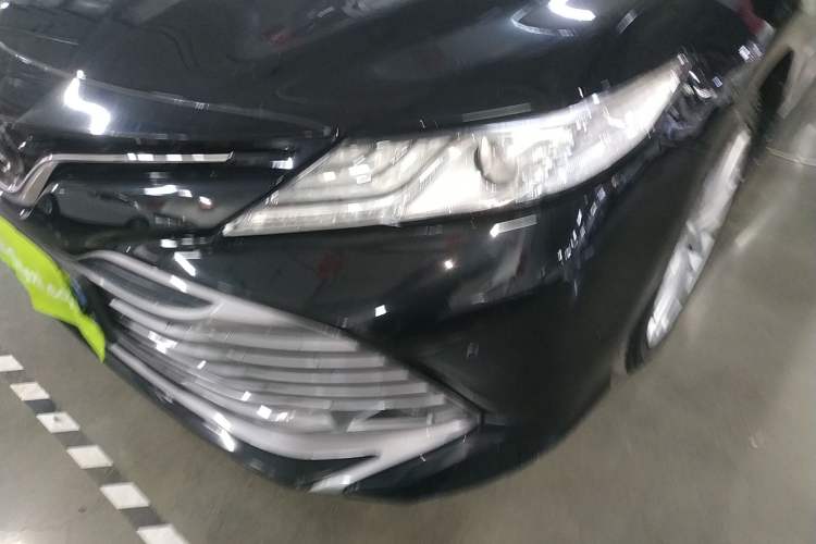 Used Toyota Camry 2018 2.5G Luxury Edition Left Front Headlight