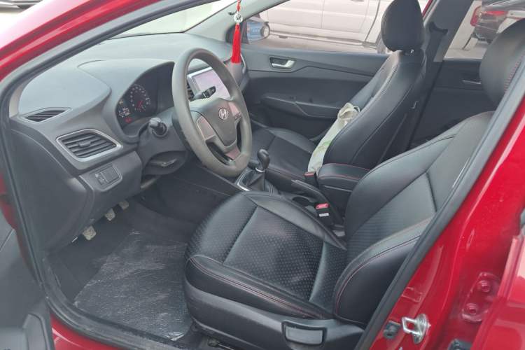 Used Hyundai Verna (new generation) 2016 1.4L Manual Cool Edition GLS