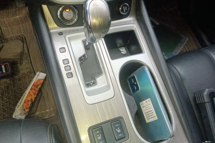 Used Nissan Murano 2019 2.5L XL Two-Wheel Drive Smart Connect Luxury Edition China VI Standard