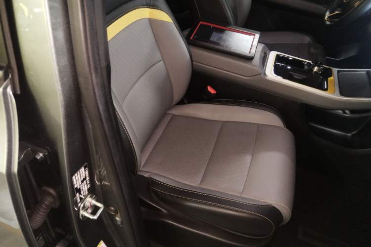 Used AION Y 2022 70 Tech Edition Lithium Iron Phosphate