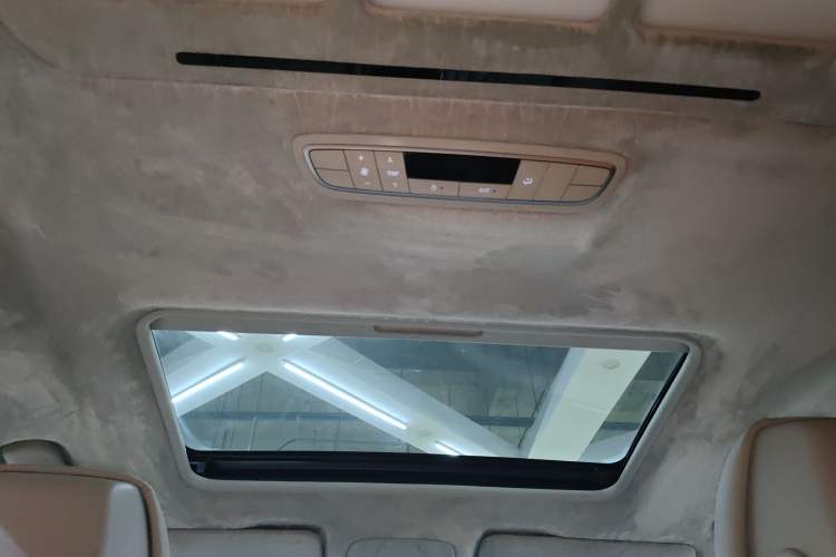 Used Buick GL8 2018 ES 28T Comfort Model China VI Standard
