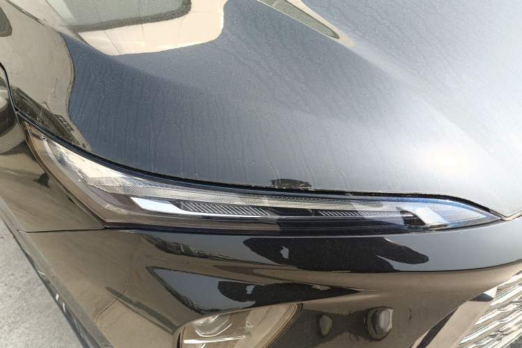 Used Buick Envision 2024 Encore Plus 28T AWD Luxury Edition Right Front Headlight