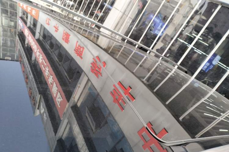 Used Mercedes-Benz V-Class 2022 V 260 L Long-wheelbase Luxury Edition