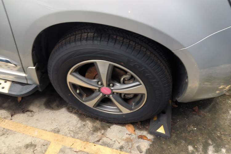 Used Haval H6 2013 Upgraded Model 1.5T Manual Two-Wheel Drive Elite Version